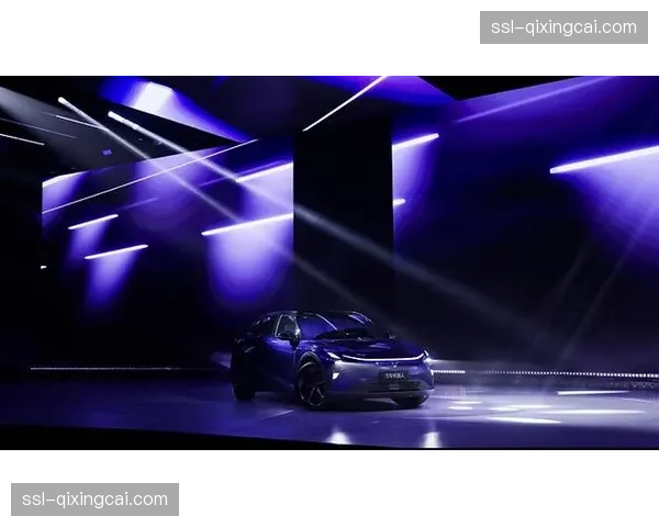 车载智能屏观赛系统在本季度实现技术突破 抢占第三空间内容传播阵地