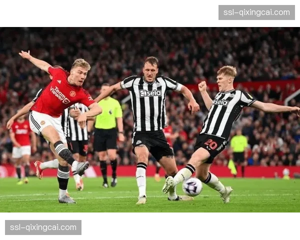 纽卡斯尔联VS卡拉巴赫:首回合6-1巨大优势,次回合或成轮换练兵场 纽卡斯尔联VS卡拉巴赫:首回合6-1巨大优势,次回合或成轮换练兵场