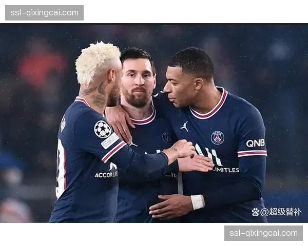 巴黎公布对阵里昂大名单,姆巴佩、梅西、内马尔均位列其中 巴黎公布对阵里昂大名单,姆巴佩、梅西、内马尔均位列其中